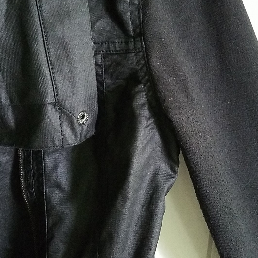 Half & Half Jacket - Picture 2 of 3